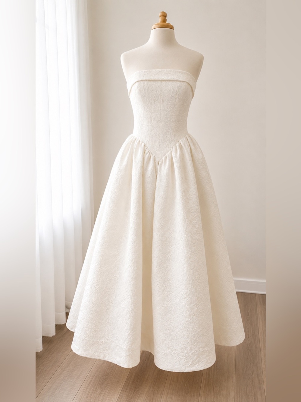 BHLDN Strapless Drop-Waist, A-line, Jacquard Midi Dress – Size 4 (Vanilla)